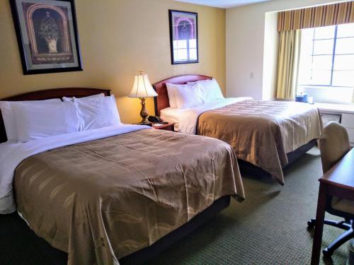 Quality Inn & Suites - main image