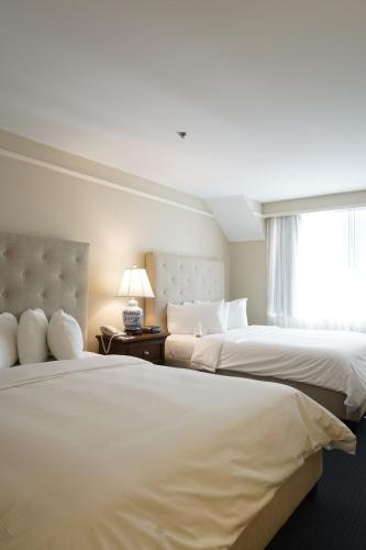Accommodation in Corona del Mar