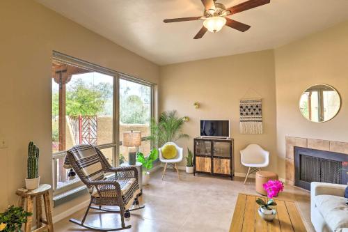 Tucson Townhome with Patio Less Than 12 Mi to Downtown!