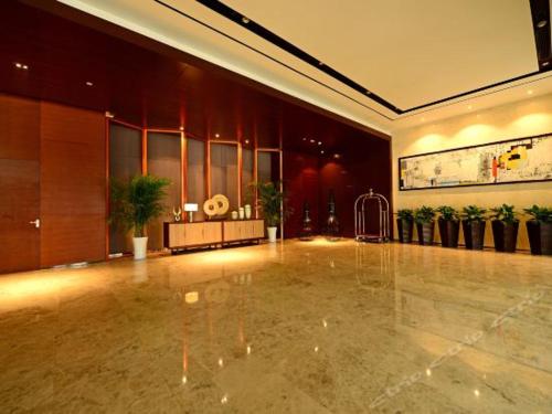 Homeinn Plus(Zhengzhou International Exhibition Center)