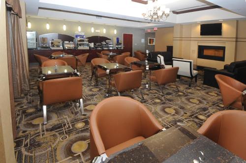 Holiday Inn Express Somerset an IHG Hotel - image 7