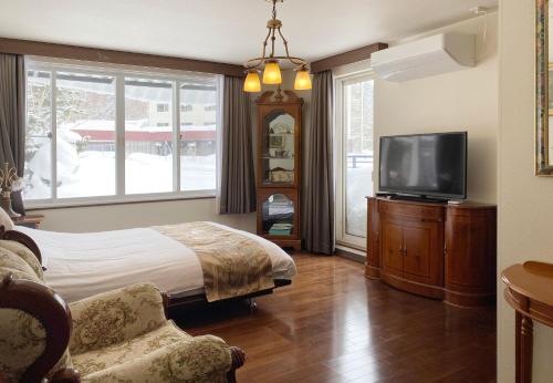 room detail thumbnail 0