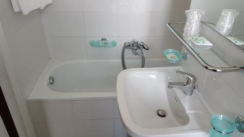 Grande Albergo Abruzzo - image 6