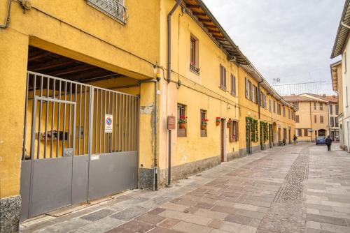 Ingresso, CaseOspitali - CASA DIVA monolocale in centro storico in Cernusco Sul Naviglio