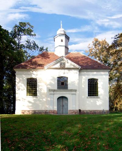 Kavaliershaus Schloß Blücher am Finckenersee