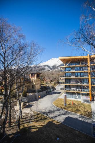 ヴィソケー・タトリ Apartman Haje - V srdci Tatier 4つ星 シングルルーム プール