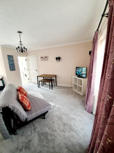 1 Bedroom Apartment In Chelmsford Centre, , Essex