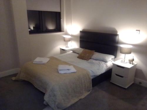 Leeds Pudsey Modern 2 Bedroom Apartment City Heaven