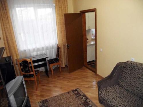 Двохповерховий будинок з двома апартаментами (Двохповерховии будинок з двома апартаментами) in 特魯斯卡韋茨