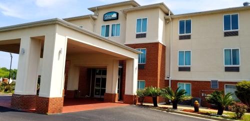 Home Inn & Suites