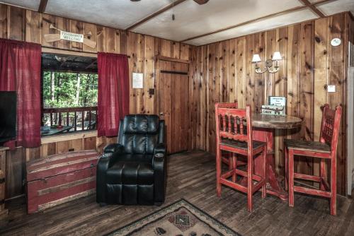 Lofty Pine - image 8