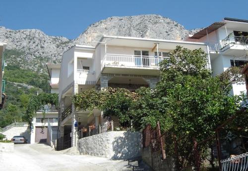  Apartments VN, Unterkunft in Brist