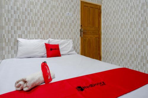 RedDoorz near Lippo Plaza Kendari