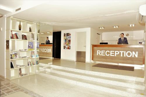 Lobby, Akcent Hotel in Prague 05