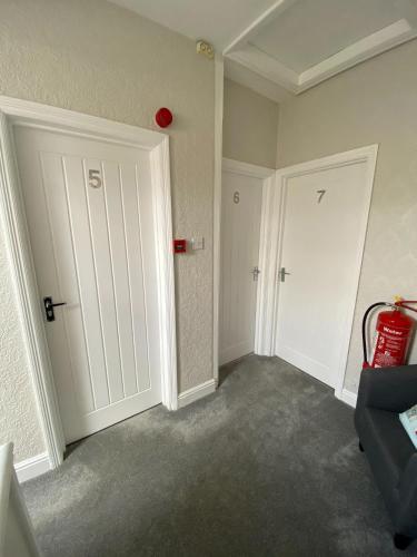 Kingsway GuestHouse - image 13