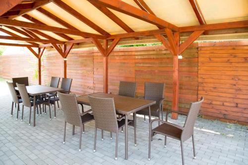 Levendula apartmanház (Levendula apartmanhaz) in 豪伊杜索博斯洛