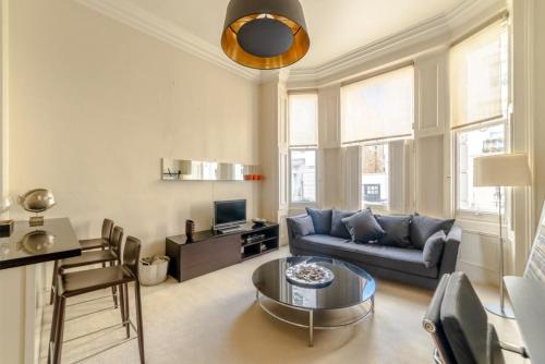 Wonderful 1 bedroom in Notting Hill!!