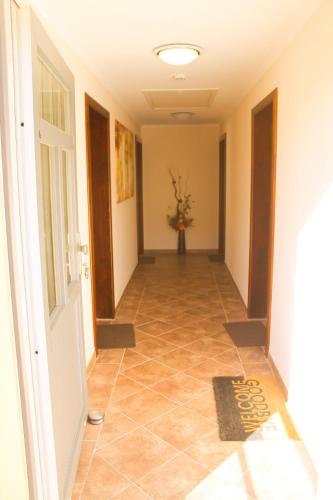 設施, 伯格布里克酒店 (Gästehaus Burgblick) in 諾伊斯塔特-格萊韋