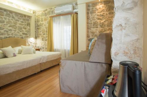 Authentic Luxury Rooms - image 3