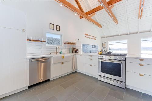 Surfer's Paradise in โบเดกาเบย์ (CA)