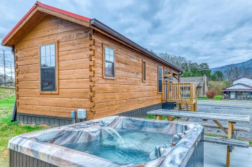 Calvery Cabin - image 3