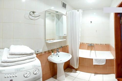 Alex Apartments on Lva Tolstogo photo