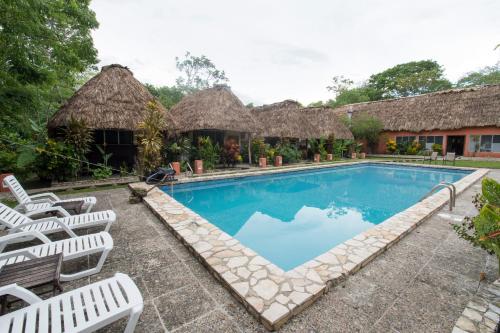Swimming pool, Hotel Tikal Inn in Tikal