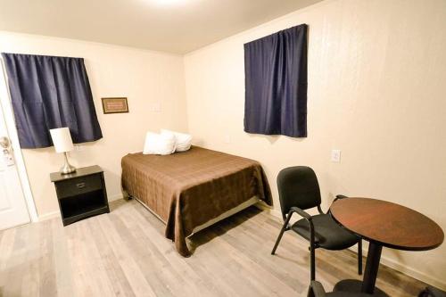 Cotulla Village (Kermit 02) - image 4
