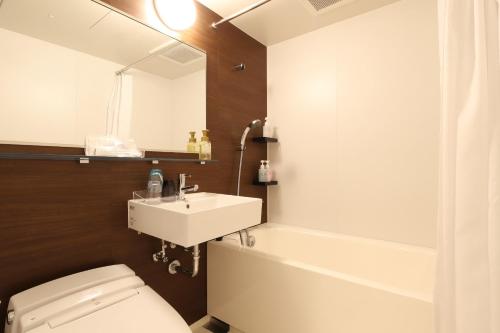 Smile Hotel Premium Osaka Higashishinsaibashi Room Type - Standard Double Room - Non-Smoking