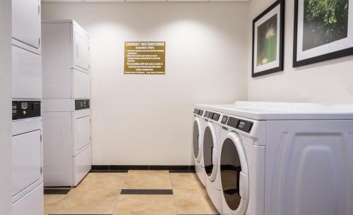 Candlewood Suites Fort Lauderdale Airport-Cruise by IHG in Fort Lauderdale, USA