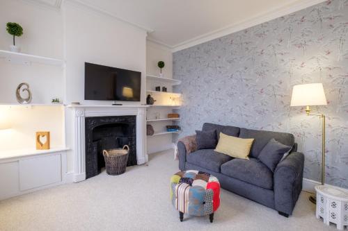Luxury Living, Stylish Modern Apartment in the Heart of Ryde