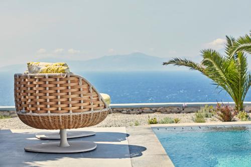 Swimming pool, Myconian Korali Relais and Chateaux in Mykonos
