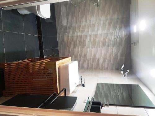 Charmant appartement style Canut Pentes Croix Rousse, Lyon (photo 9)