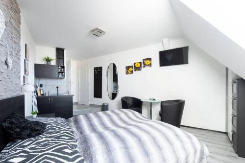 Apartment in heart of Prague - open even NOW