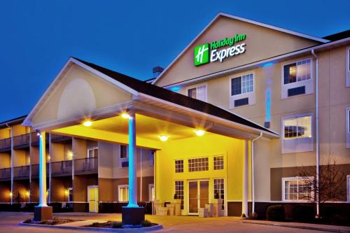 Holiday Inn Express Le Claire Riverfront-Davenport