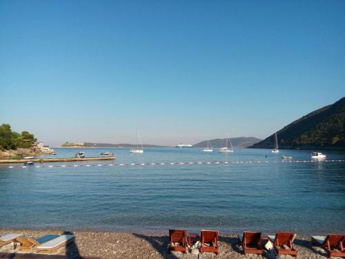 Surrounding environment, Apartman Ceran in Mirista