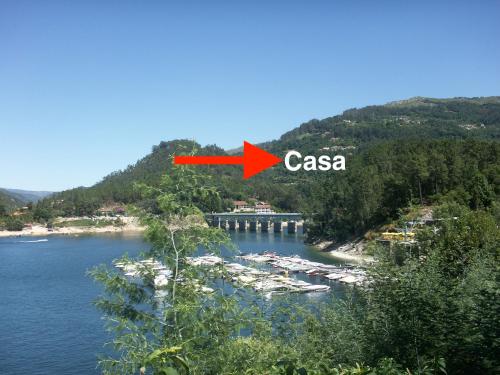  Casa de Casarelhos - T2 - Lareira com recuperador de calor para aquecimento - Gerês in Geres