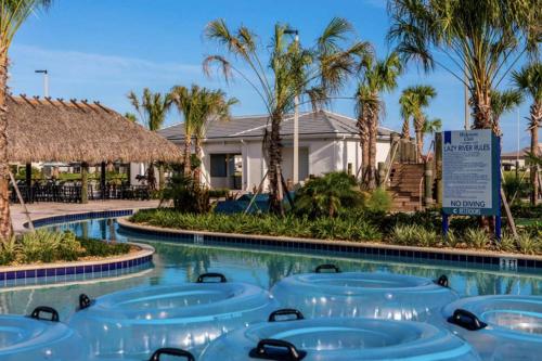 SPECIAL OFFER! - Beautiful New Condo (5 Min Disney) At Storey Lake Resort