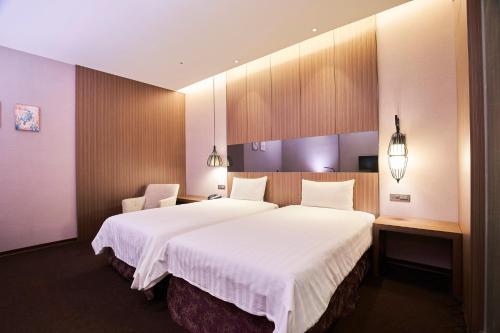 250310632 Hotel Intrendy