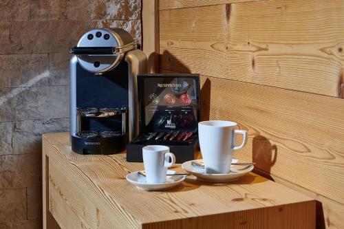 Aspen Alpine Lifestyle Hotel - image 4