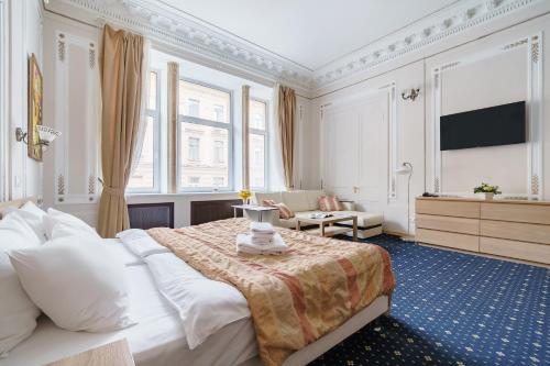 Aleksandr Hotel - image 8
