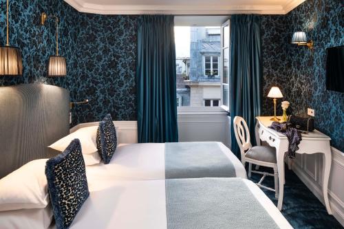 room detail thumbnail 1