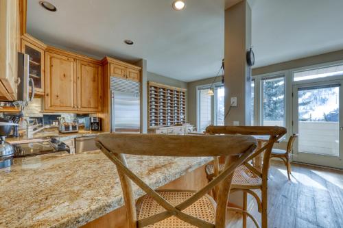 Premier Sun Vail Condo - image 9