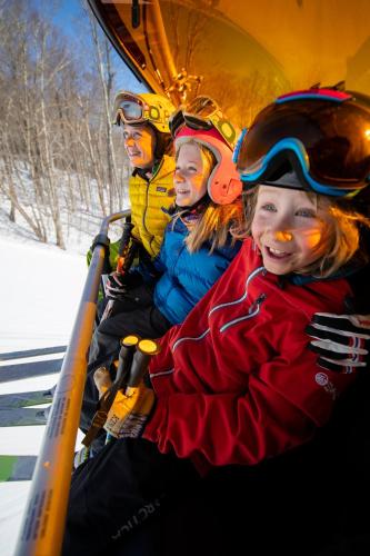2 Br In Kettle Brook- Okemo Condo - image 10
