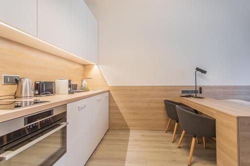 Business Studio Andel, 10 min to Centre, NETFLIX, Paid Parking, Praha (fotografie 2)