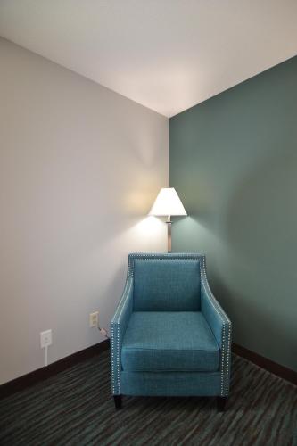 Countryside Inn & Suites Omaha East-Council Bluffs IA