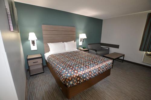 Countryside Inn & Suites Omaha East-Council Bluffs IA