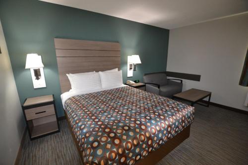 Countryside Inn & Suites Omaha East-Council Bluffs IA