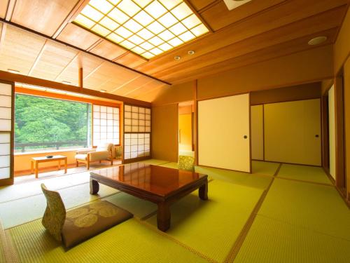 Japanese-Style Room E - Non-Smoking