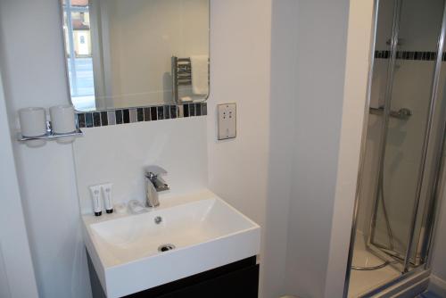 Oxford Guest House - image 12